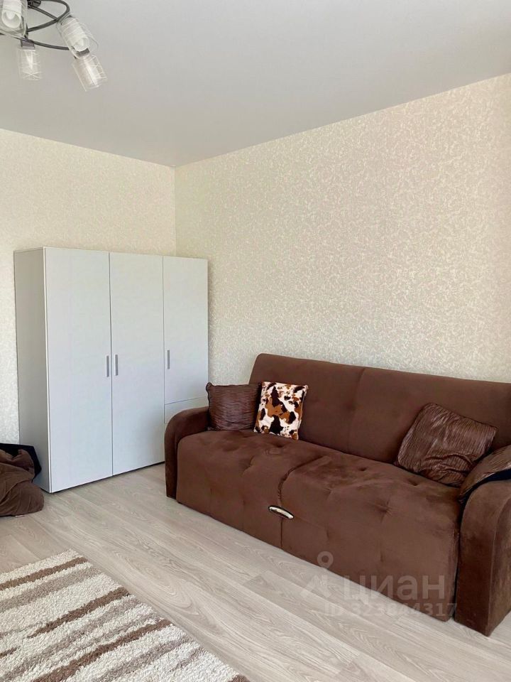 Аренда 2-комн квартиры на вторичном рынке Новоивановское пгт, шоссе Можайское, 50