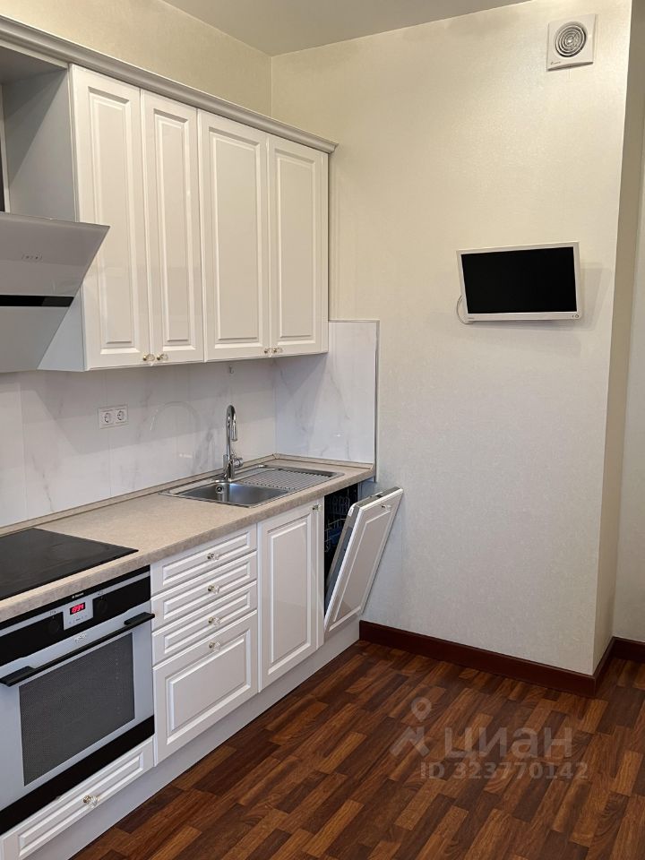 Аренда 1-комн квартиры на вторичном рынке Ярцевская ул,  д. 32