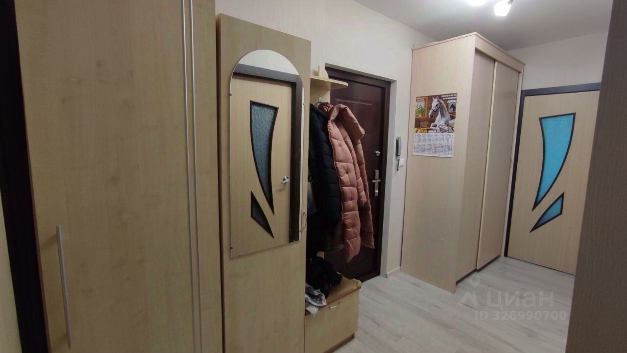 Продажа 2-комн квартиры на вторичном рынке Пушкин, Гусарская улица, 4к12