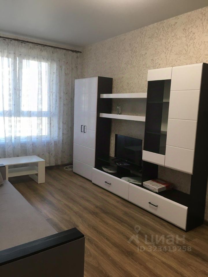 Продажа 1-комн квартиры на вторичном рынке улица Русановская, 20к1