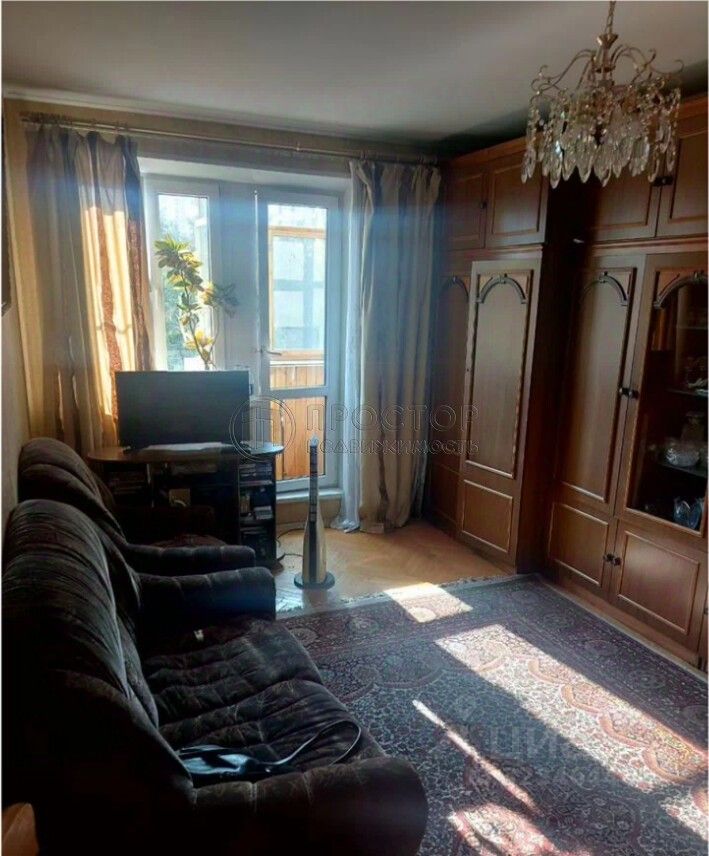 Продажа 2-комн квартиры на вторичном рынке улица Ивана Бабушкина, 3