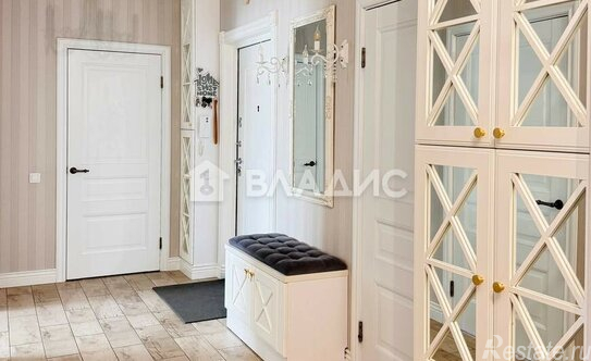 Продажа 3-комн квартиры на вторичном рынке Общественный пер,  д. 5
