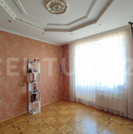 Продажа 3-комн квартиры на вторичном рынке Фурштатская ул,  д. 20