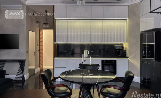 Продажа 4-комн квартиры на вторичном рынке Грибоедова Канала наб,  д. 42