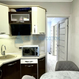 Продажа 1-комн квартиры на вторичном рынке улица Маршала Захарова,  д. 21 к2