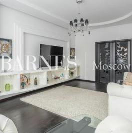Продажа 2-комн квартиры на вторичном рынке улица Гризодубовой,  д. 2