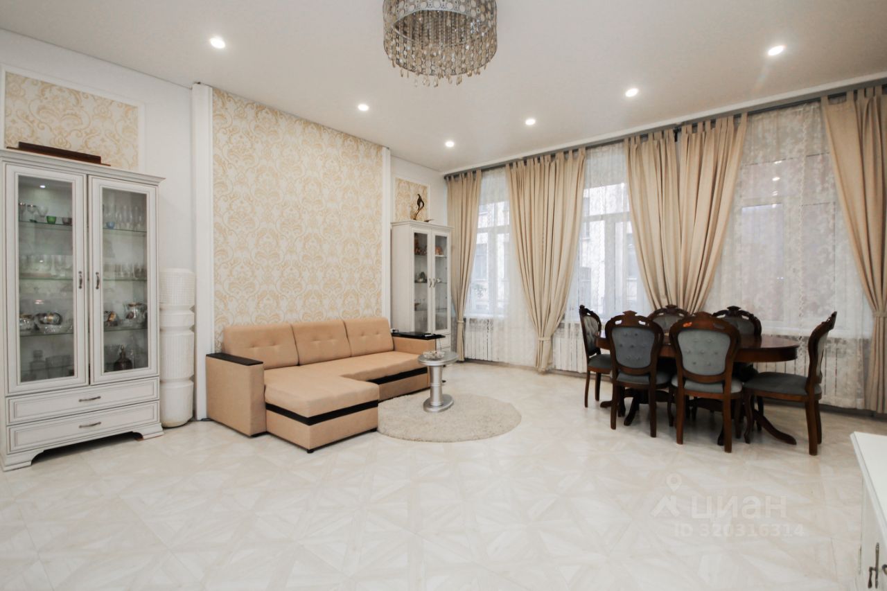 Продажа 3-комн квартиры на вторичном рынке Кирочная улица, 47