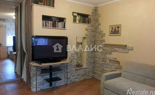 Продажа 1-комн квартиры на вторичном рынке ул Рябиновая,  д. 16