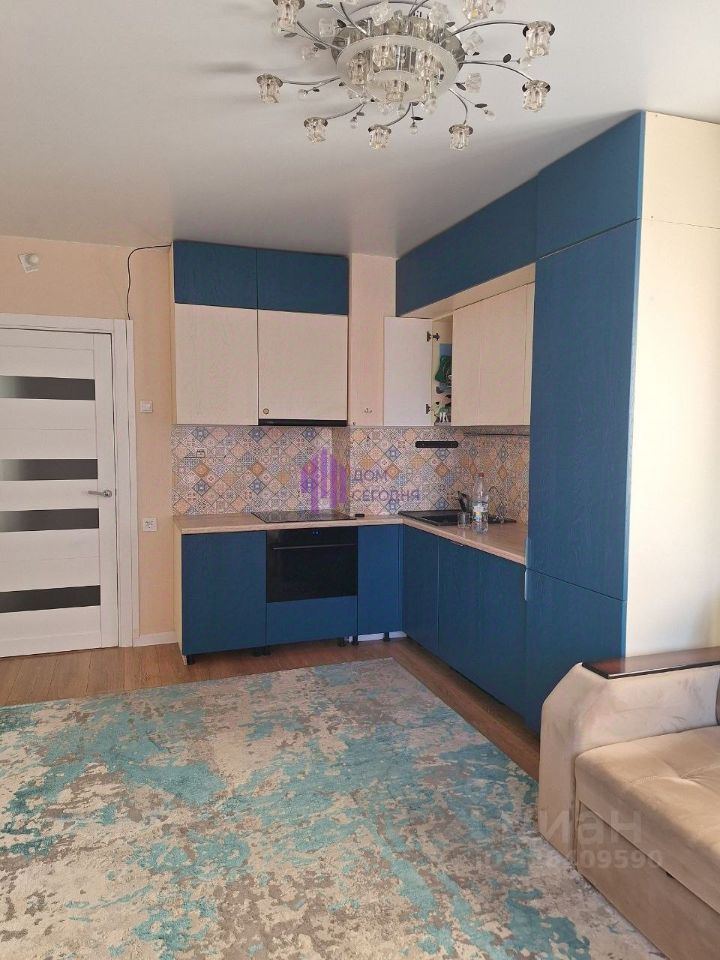 Продажа 2-комн квартиры на вторичном рынке улица Вертолетчиков, 4к3