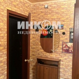 Продажа 2-комн квартиры на вторичном рынке район Щербинка, Симферопольская улица,  д. 3А