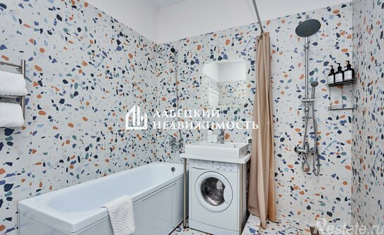 Продажа 6-комн квартиры на вторичном рынке улица Жуковского,  д. 7-9