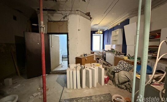 Продажа 5-комн квартиры на вторичном рынке улица Черняховского