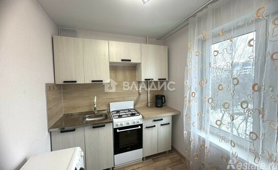 Продажа 2-комн квартиры на вторичном рынке ул Днепропетровская,  д. 7,  к. 2