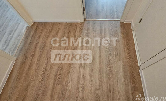 Продажа 1-комн квартиры на вторичном рынке Коробово, улица Авиаторов,  д. 10