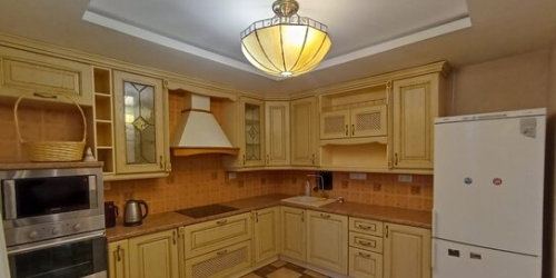 3-комн квартира ул Звёздная,  д. 11,  к. 1