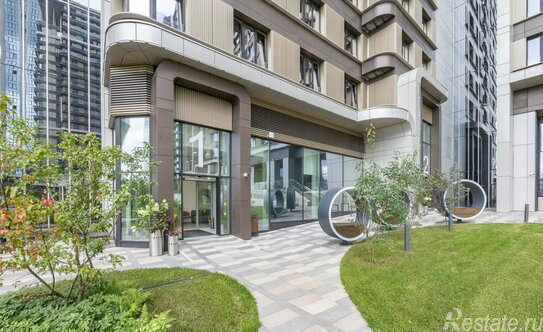 Продажа 3-комн квартиры на вторичном рынке улица Василия Ланового,  д. 5