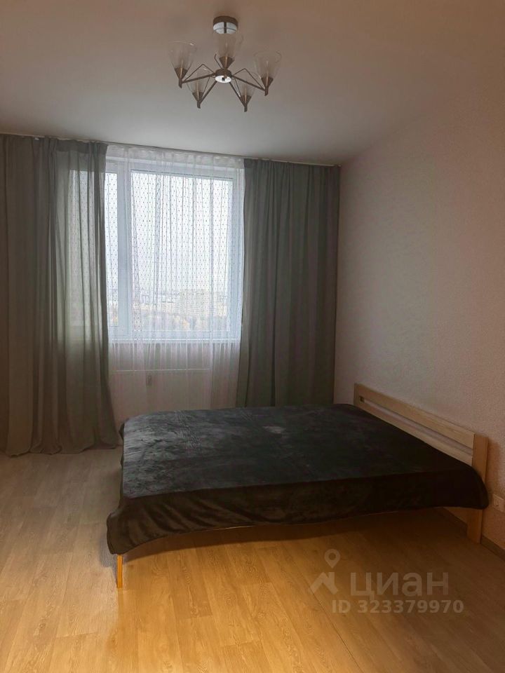 Аренда 1-комн квартиры на вторичном рынке Нижне-Каменская улица, 26