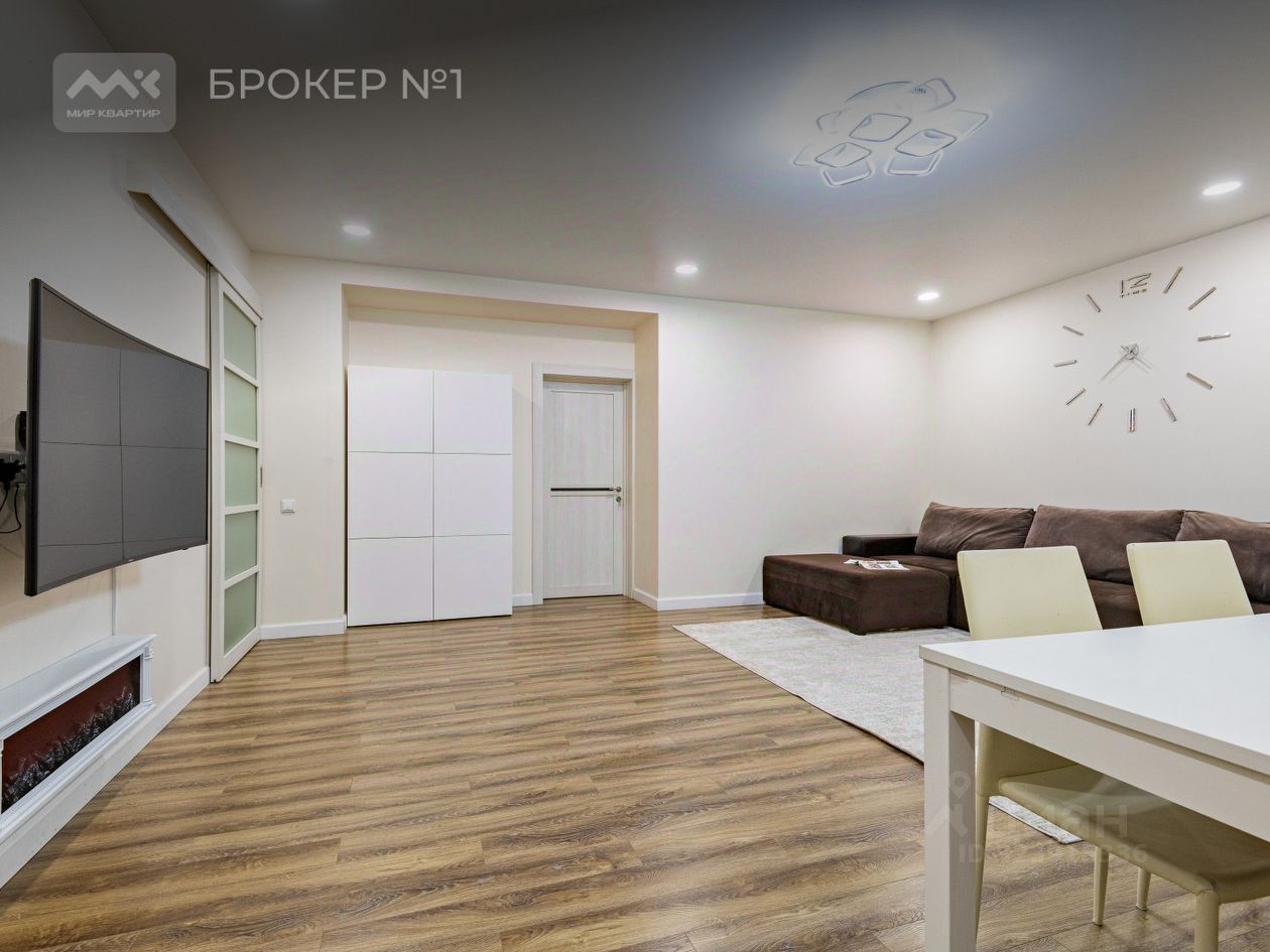 Продажа 4-комн квартиры на вторичном рынке Большая Монетная улица, 31-33