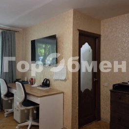 Продажа 1-комн квартиры на вторичном рынке Рощинская 2-я ул,  д. 11