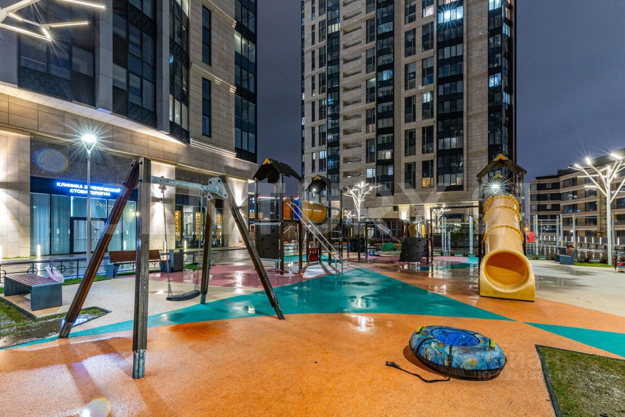 Продажа 2-комн квартиры на вторичном рынке Минская улица, 2