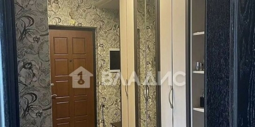 2-комн квартира ул Лобненская,  д. 12,  к. 1