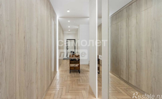 Продажа 4-комн квартиры на вторичном рынке Хамовнический Вал ул