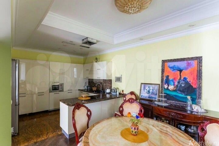 Продажа 5-комн квартиры на вторичном рынке Столярный переулок,  д. 2