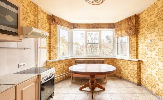 Продажа 3-комн квартиры на вторичном рынке ул Ватутина,  д. 16,  к. 3