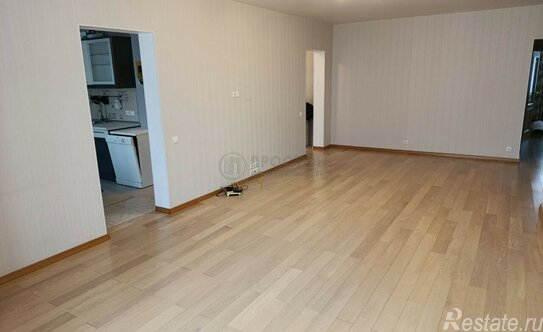 Продажа 3-комн квартиры на вторичном рынке Красногорск г, Красногорский б-р,  д. 17