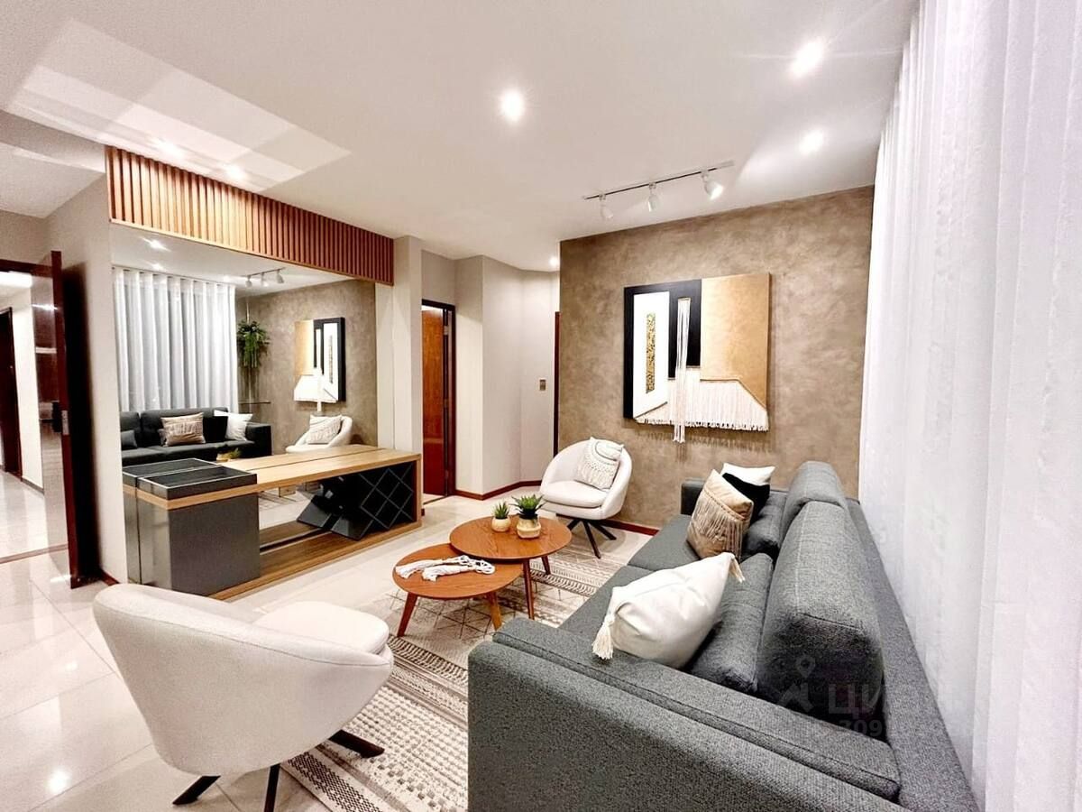 Продажа 2-комн квартиры на вторичном рынке улица Усачева, 2С3