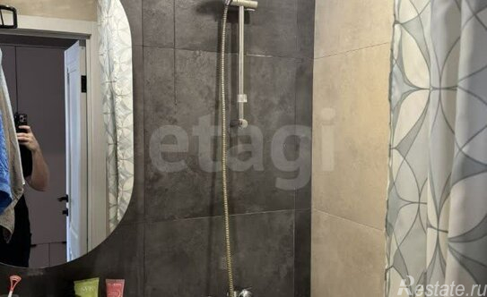 Продажа 1-комн квартиры на вторичном рынке Варшавская ул,  д. 122