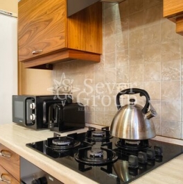 Продажа 3-комн квартиры на вторичном рынке ул Бармалеева,  д. 18