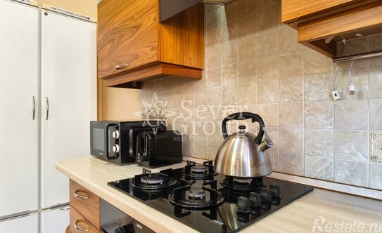 Продажа 3-комн квартиры на вторичном рынке ул Бармалеева,  д. 18