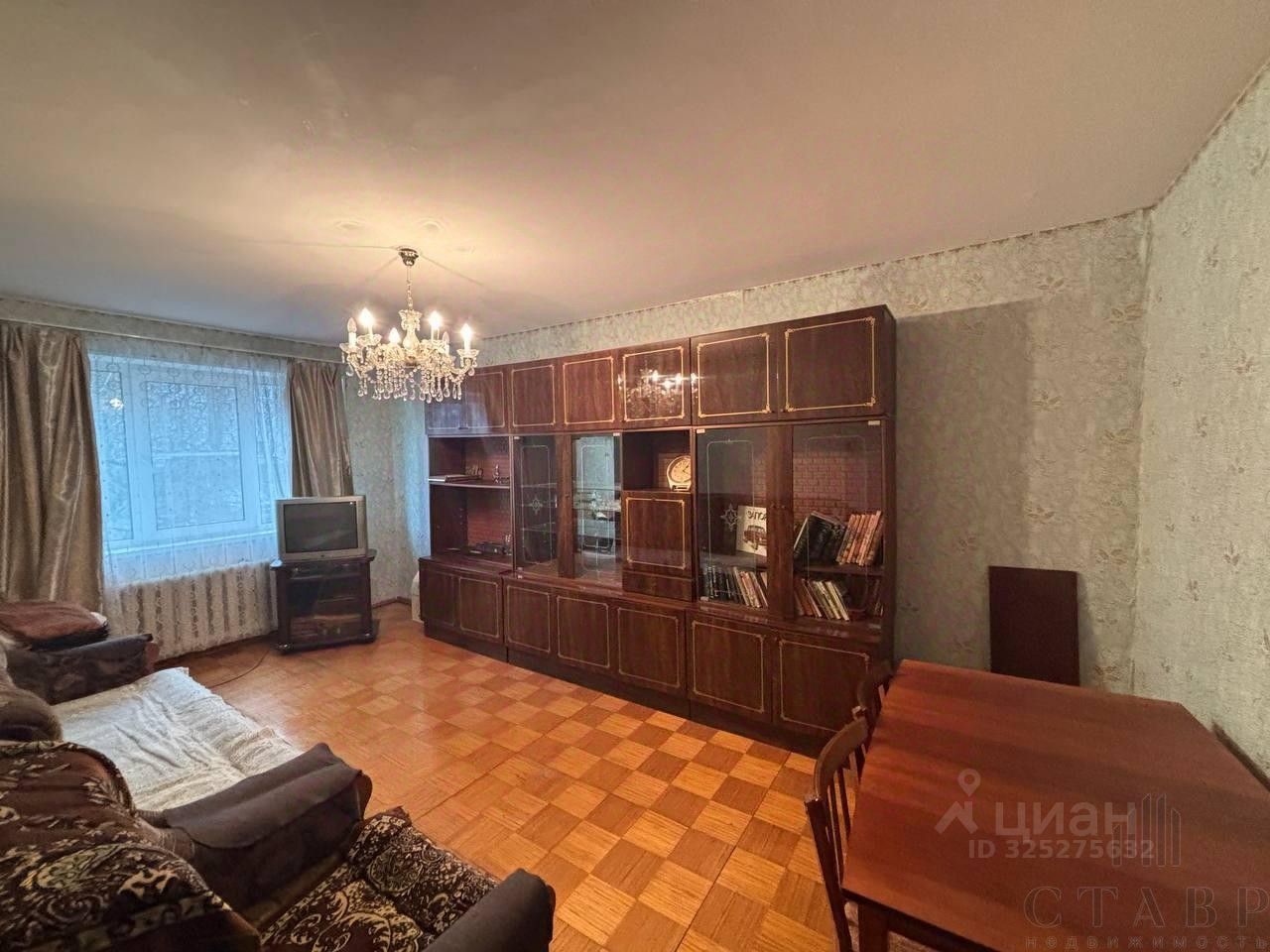 Продажа комнаты Имени Морозова городской поселок, улица Ладожская, 46