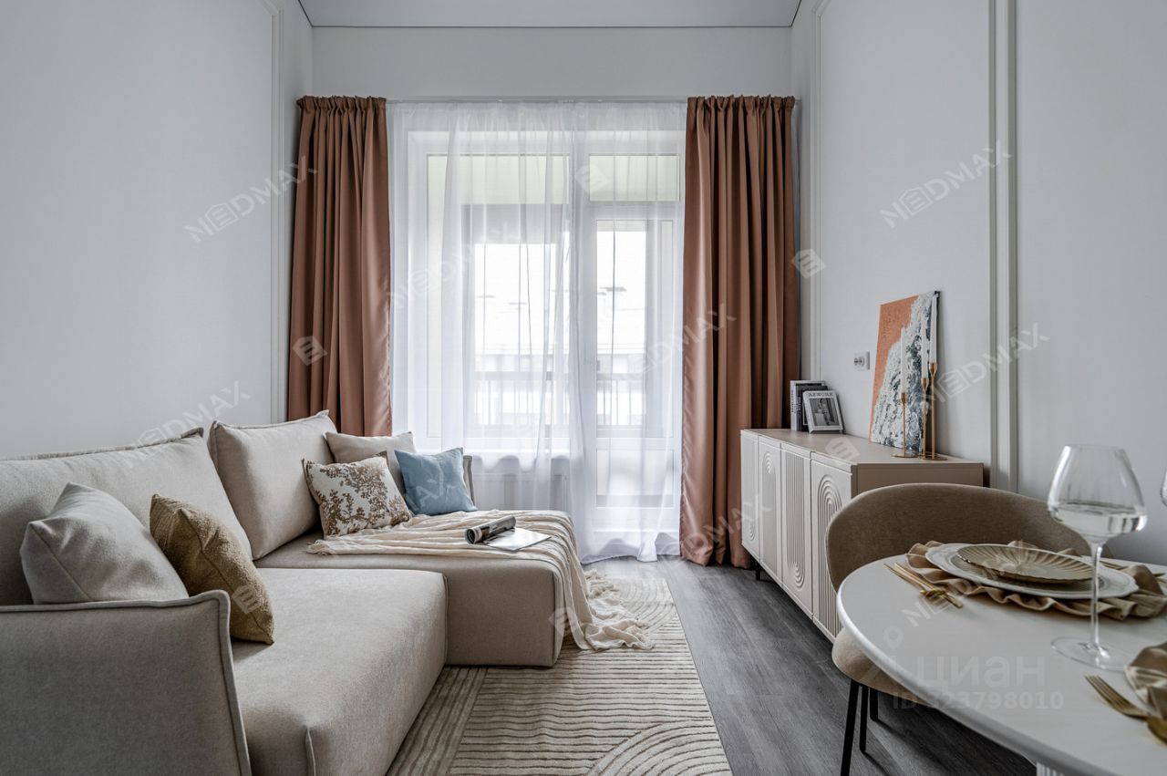 Аренда 1-комн квартиры на вторичном рынке пос. Стрельна, проспект Буденного, 20к1