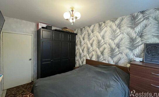 Продажа 3-комн квартиры на вторичном рынке Кингисепп, ул Воровского,  д. 15