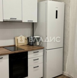 Продажа 1-комн квартиры на вторичном рынке Плесецкая ул,  д. 12