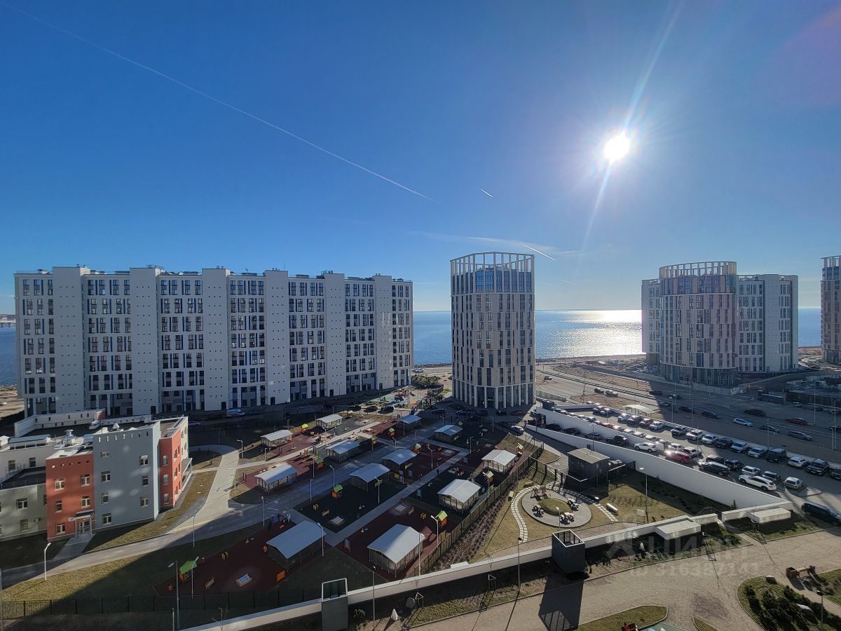 Продажа 2-комн квартиры на вторичном рынке проспект Крузенштерна, 2