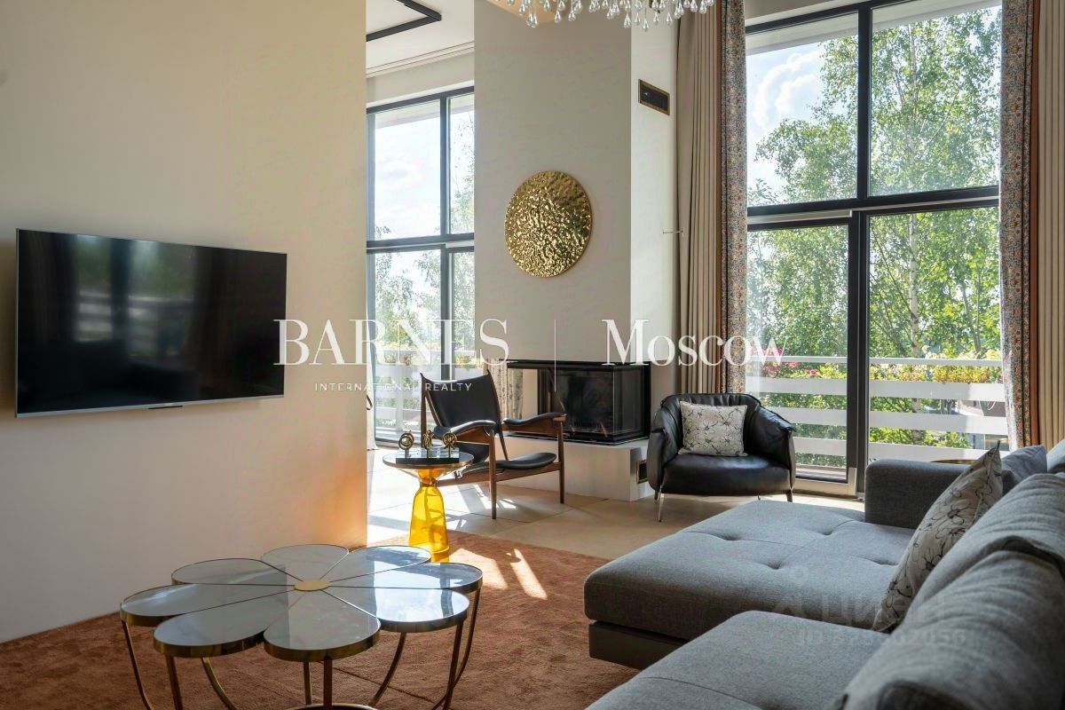 Продажа дома Шале де Люкс Токсово кп, д. Хиттолово,  д. 1