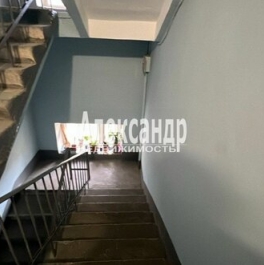 Продажа 2-комн квартиры на вторичном рынке Металлистов пр-кт,  д. 122а