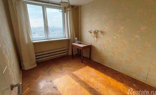 Продажа 2-комн квартиры на вторичном рынке Щербаковская улица,  д. 9