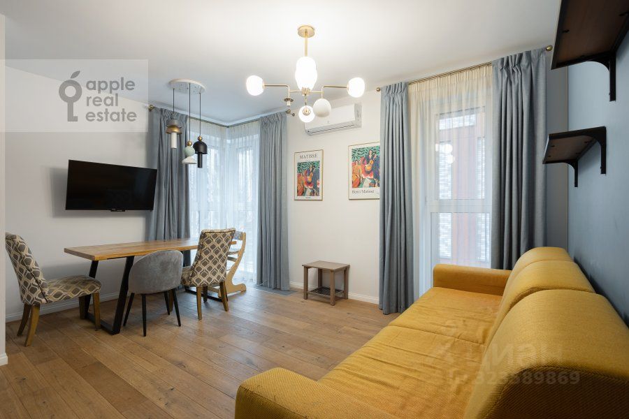 Аренда 3-комн квартиры на вторичном рынке Рябиновая улица, 3к2