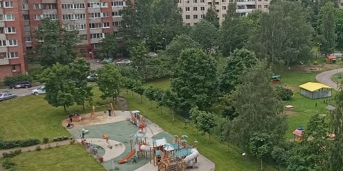 2-комн квартира улица Коммуны, 32к2