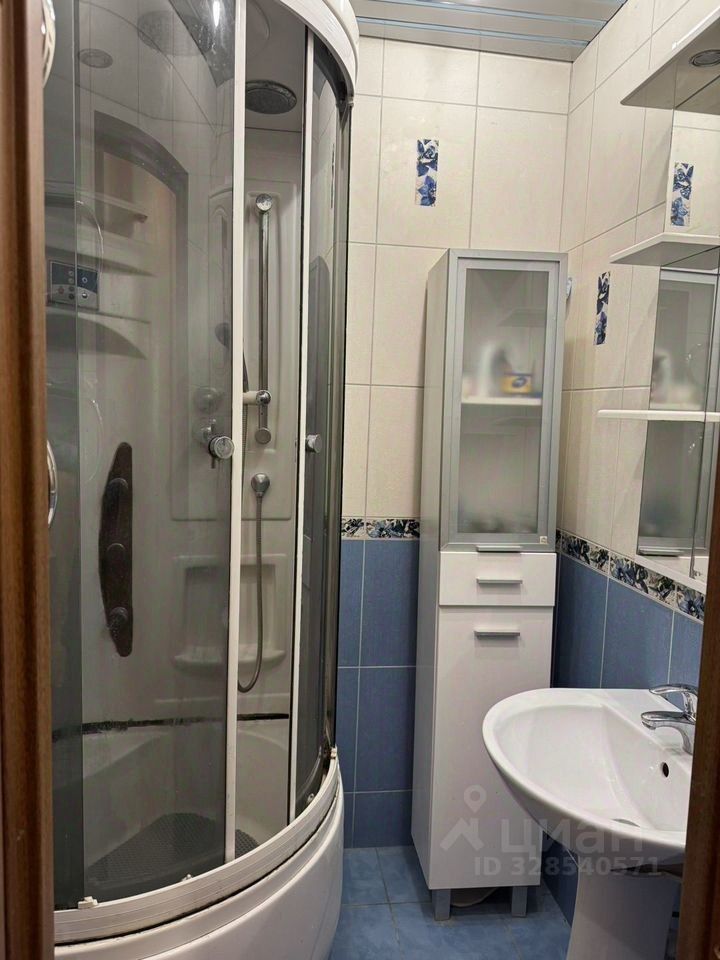 Продажа 2-комн квартиры на вторичном рынке улица Крыленко, 31