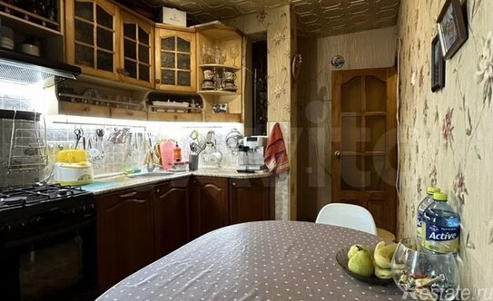 Продажа 3-комн квартиры на вторичном рынке Реутов г, Октября ул,  д. 8