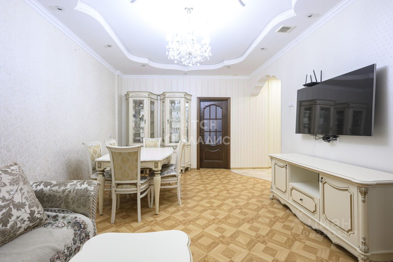 Продажа 4-комн квартиры на вторичном рынке Балашиха, улица Чистопольская, 30