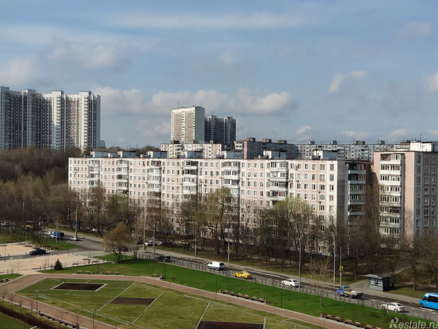 Продажа 3-комн квартиры на вторичном рынке улица Айвазовского, 6к1