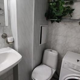 Продажа 2-комн квартиры на вторичном рынке Булатниковская улица,  д. 5 к1