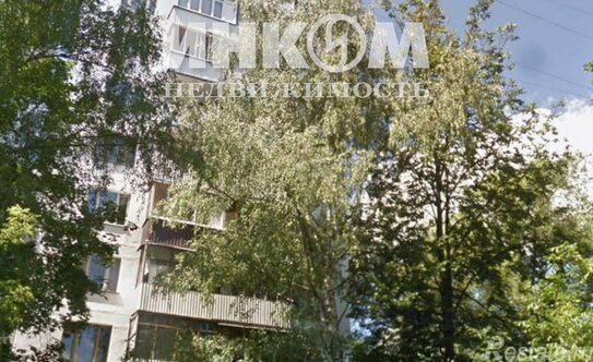 Продажа 2-комн квартиры на вторичном рынке Алтайская улица,  д. 16