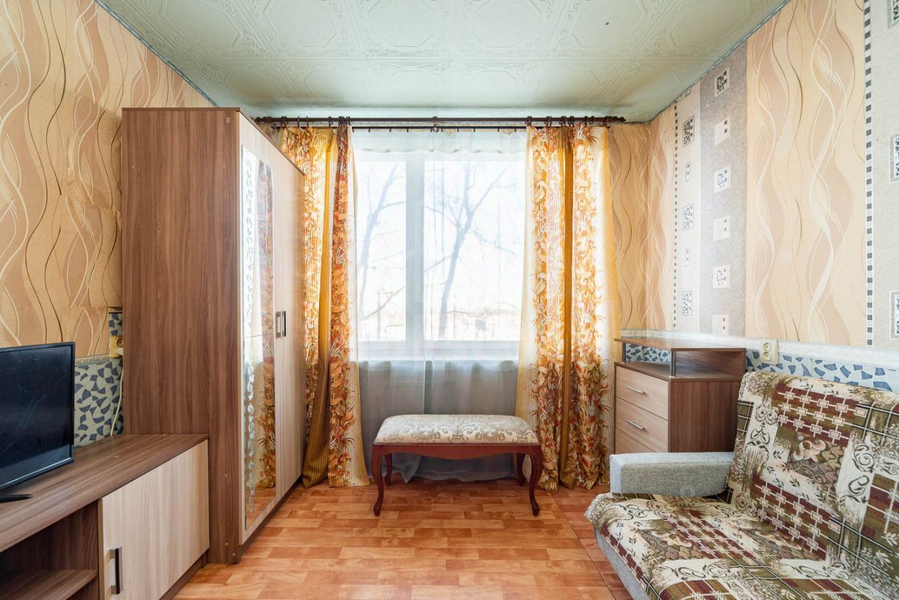 Продажа 3-комн квартиры на вторичном рынке Бухарестская улица, 67К1